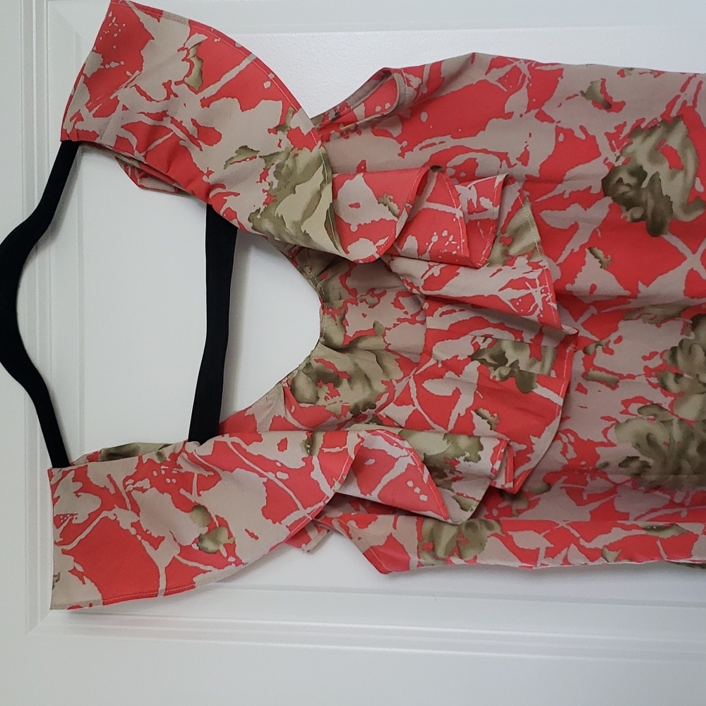 Floral Ruffled Dress - Picture 5 of 6